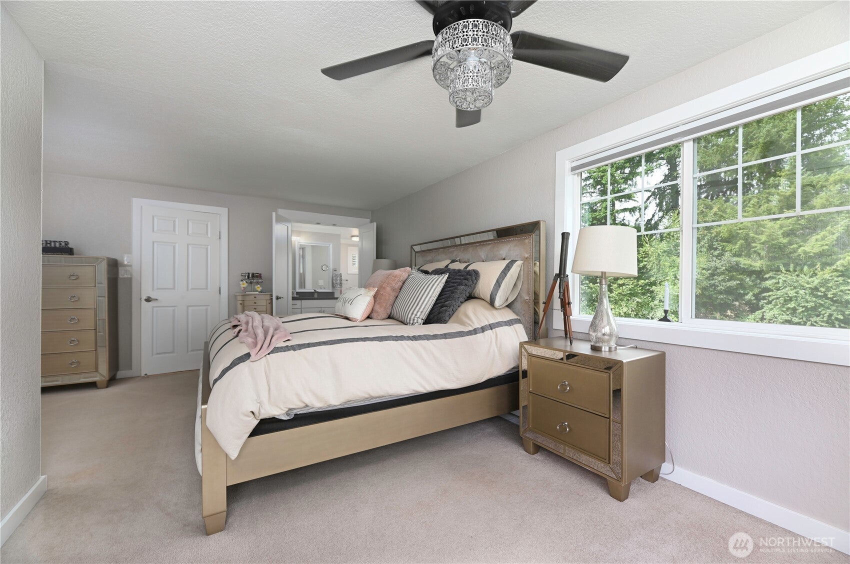 Monroe, Washington, 98272, United States, 4 Bedrooms Bedrooms, ,3 BathroomsBathrooms,Residential,Active,1905465