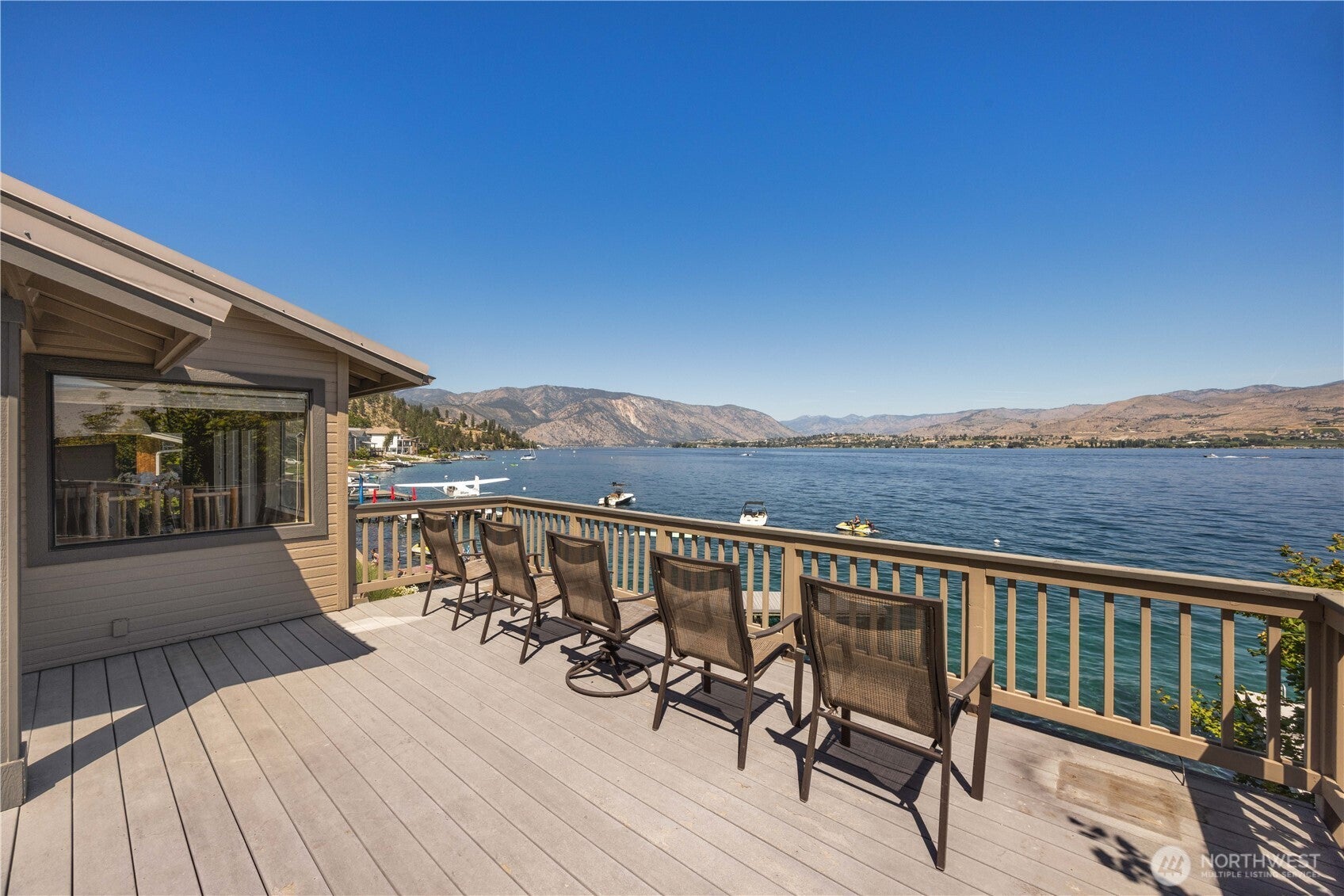 Chelan, Washington, 98816, United States, 4 Bedrooms Bedrooms, ,2 BathroomsBathrooms,Residential,Active,1971804