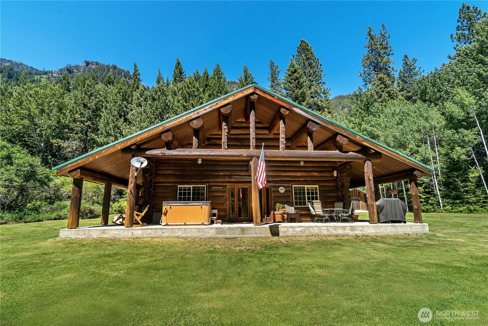 Lake Wenatchee, Washington, 98826, United States, 3 Bedrooms Bedrooms, ,2 BathroomsBathrooms,Residential,Active,1841328