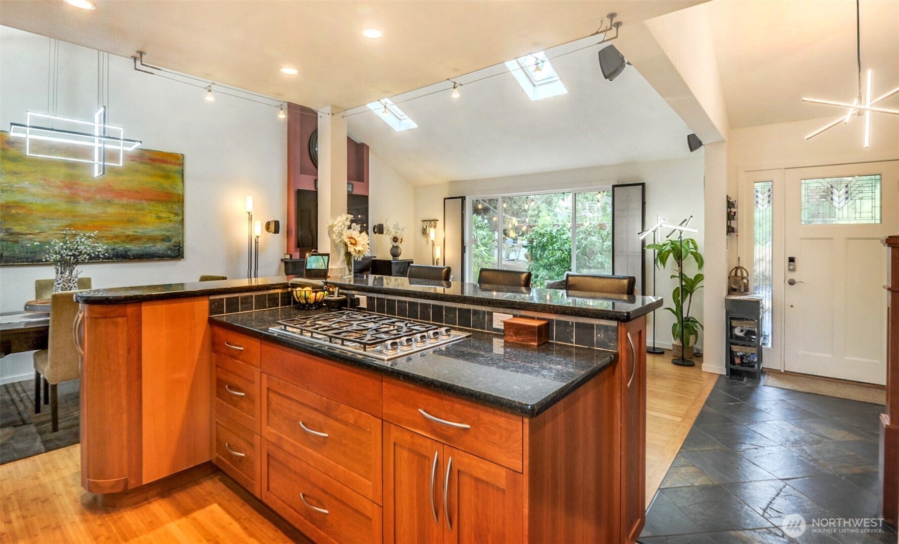 Redmond, Washington, 98052, United States, 4 Bedrooms Bedrooms, ,3 BathroomsBathrooms,Residential,Active,1863316