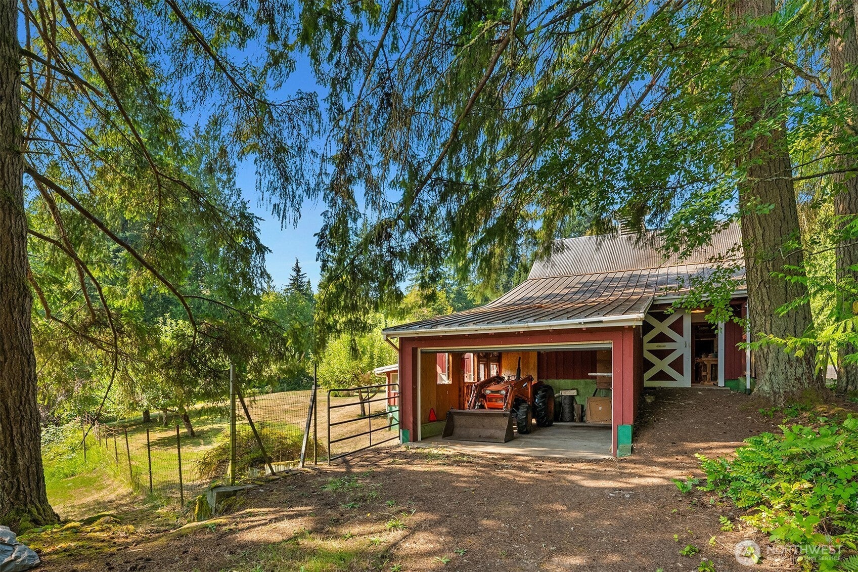 Duvall, Washington, 98019, United States, 4 Bedrooms Bedrooms, ,4 BathroomsBathrooms,Residential,Active,1943766