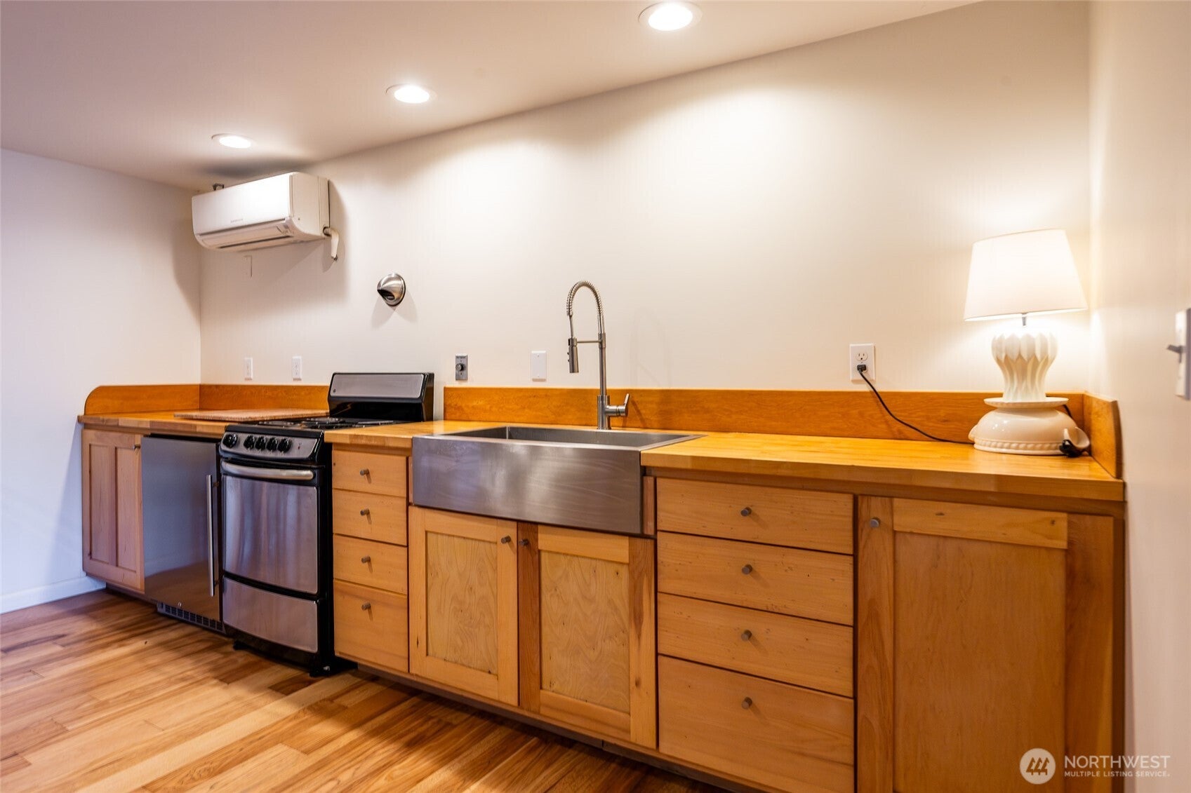Orcas Island, Washington, 98245, United States, 3 Bedrooms Bedrooms, ,1 BathroomBathrooms,Residential,Active,1903202