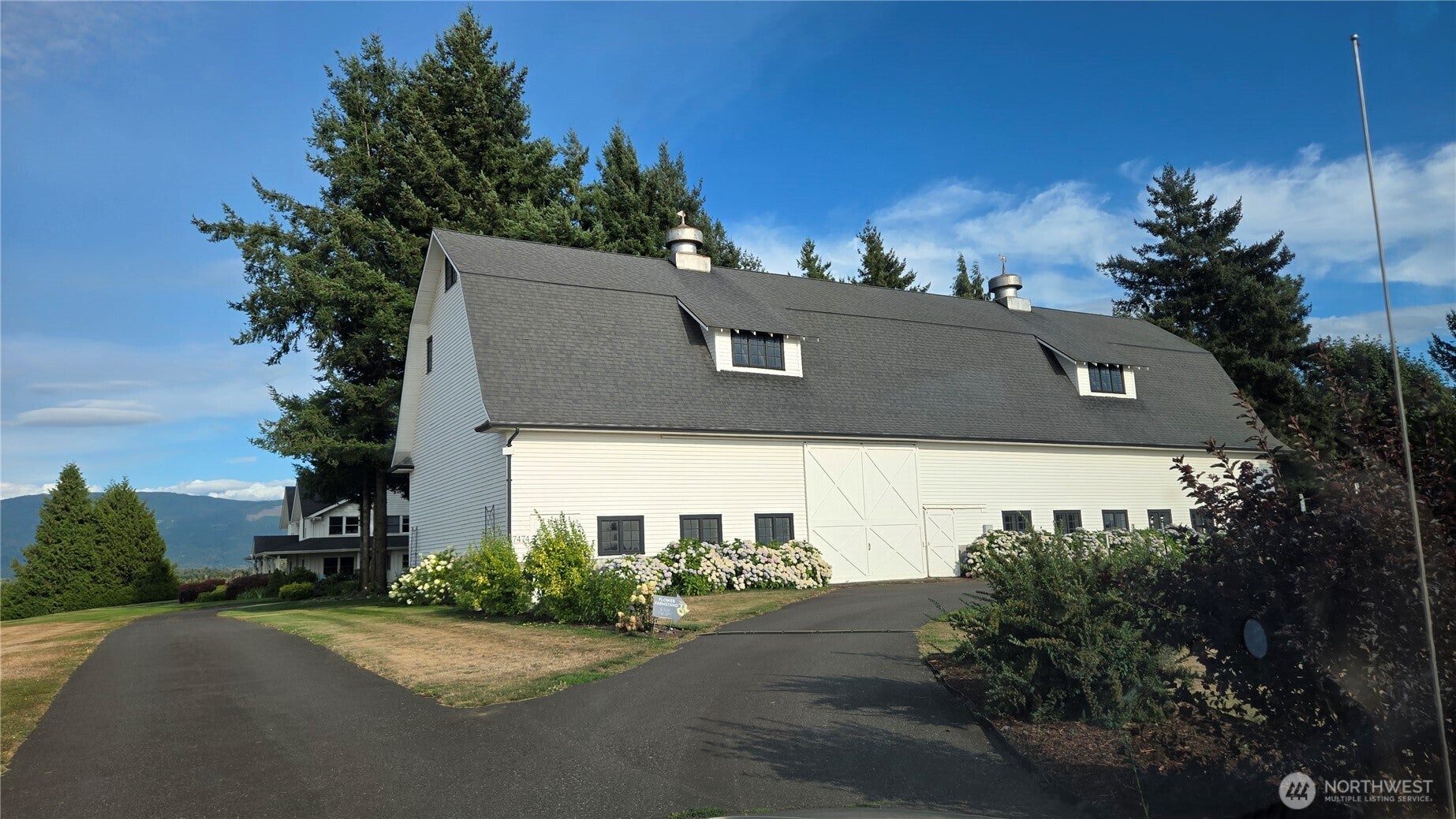 Lynden, Washington, 98264, United States, 4 Bedrooms Bedrooms, ,4 BathroomsBathrooms,Residential,Active,1922316