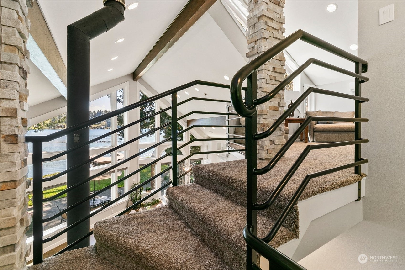 Eatonville, Washington, 98328, United States, 3 Bedrooms Bedrooms, ,4 BathroomsBathrooms,Residential,Pending,1702293