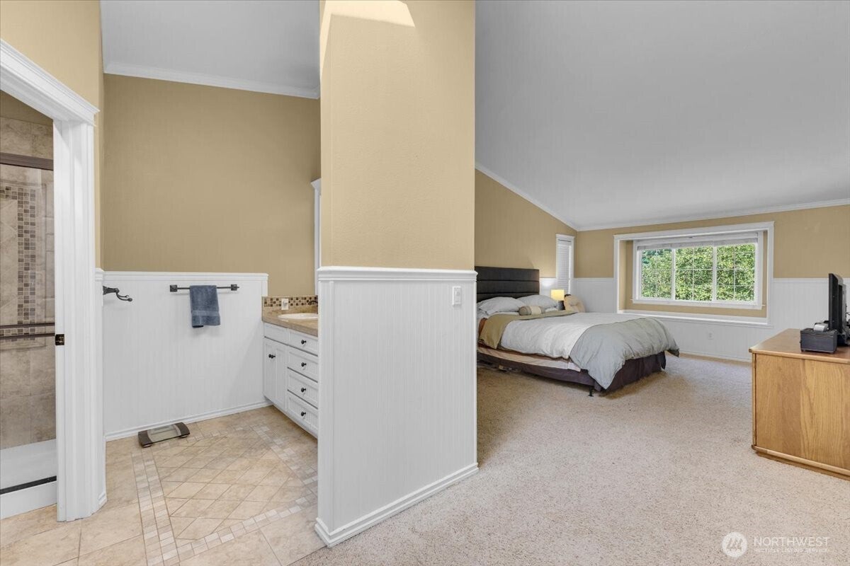 Snohomish, Washington, 98296, United States, 4 Bedrooms Bedrooms, ,4 BathroomsBathrooms,Residential,Active,1914620