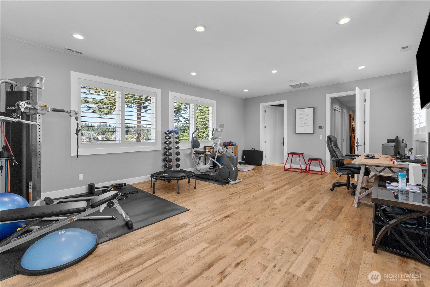 Yelm, Washington, 98597, United States, 5 Bedrooms Bedrooms, ,7 BathroomsBathrooms,Residential,Active,1909895