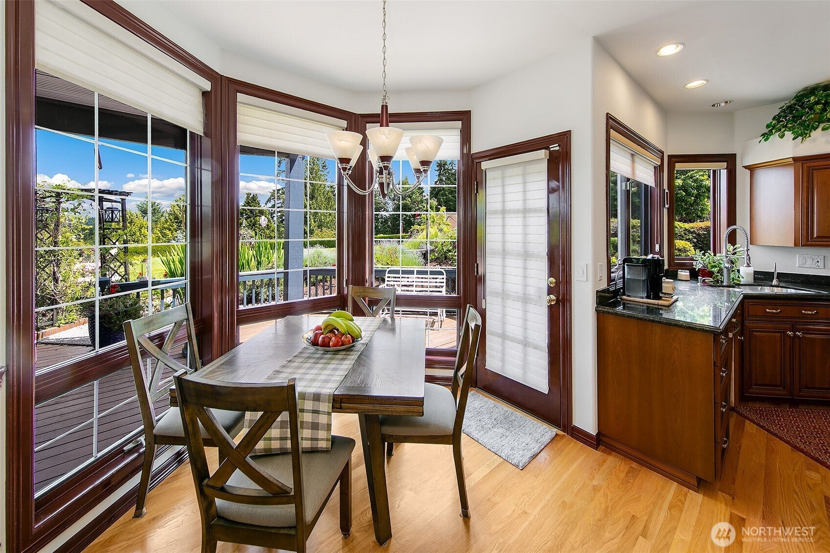 Bothell, Washington, 98021, United States, 3 Bedrooms Bedrooms, ,4 BathroomsBathrooms,Residential,Active,1936455