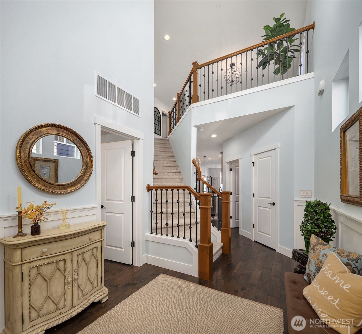 Snoqualmie, Washington, 98065, United States, 5 Bedrooms Bedrooms, ,4 BathroomsBathrooms,Residential,Active,1995292