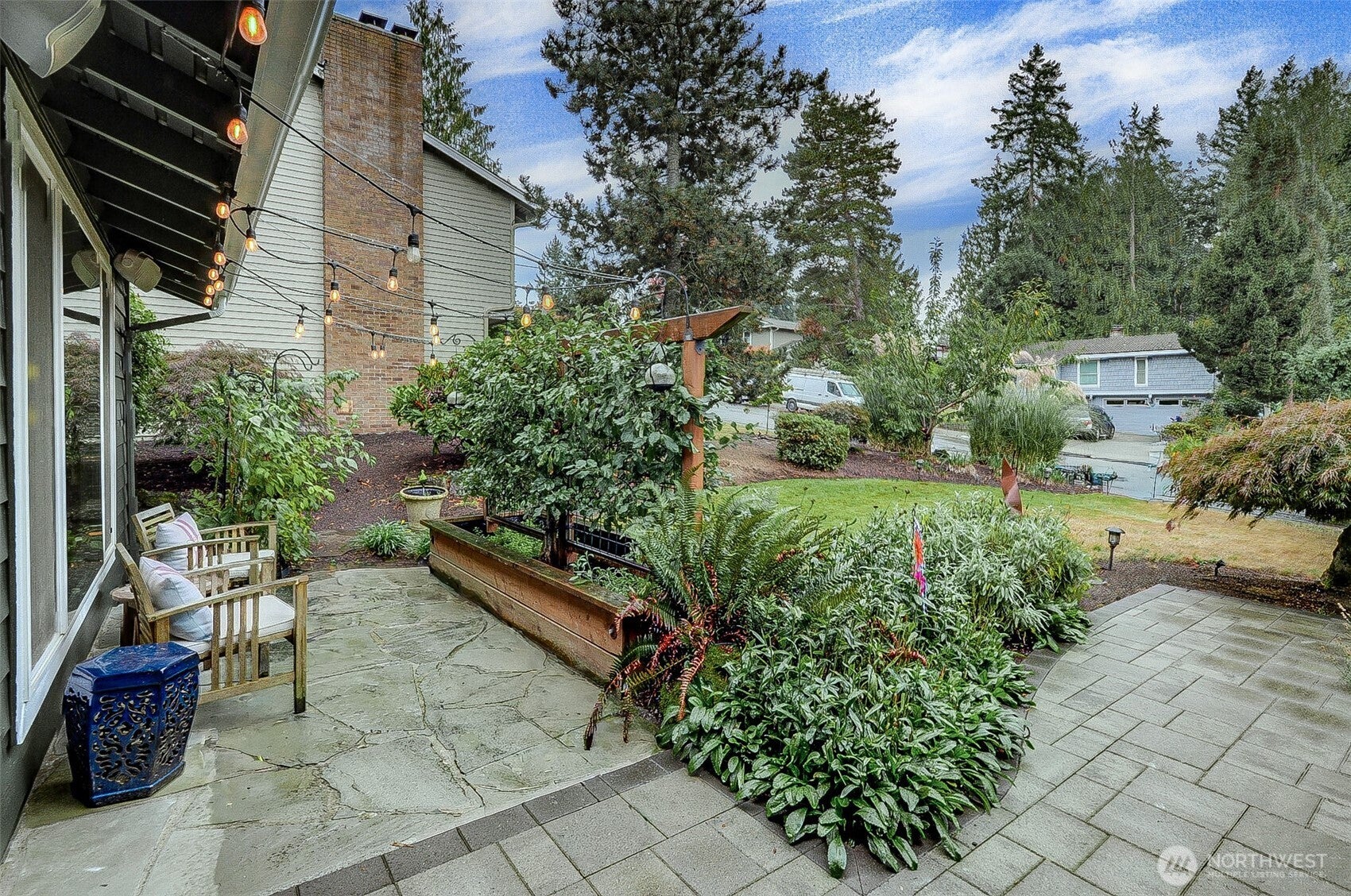 Redmond, Washington, 98052, United States, 4 Bedrooms Bedrooms, ,3 BathroomsBathrooms,Residential,Active,1863316