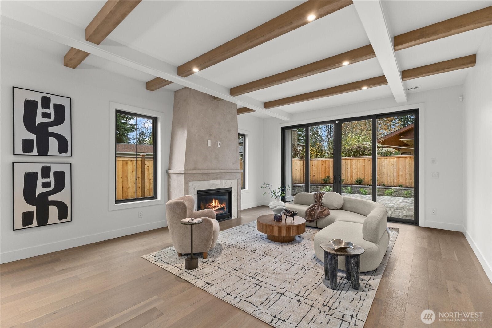 Bellevue, Washington, 98004, United States, 5 Bedrooms Bedrooms, ,6 BathroomsBathrooms,Residential,Active,2002362