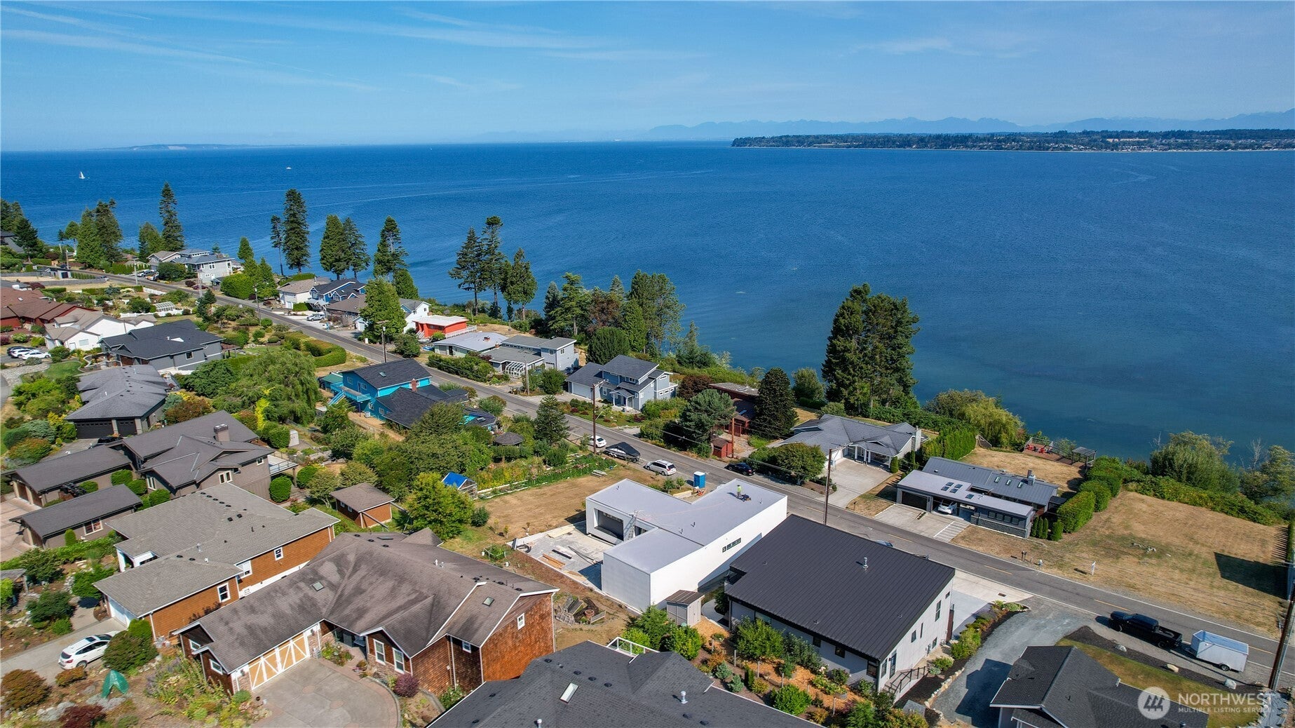 Blaine, Washington, 98230, United States, 3 Bedrooms Bedrooms, ,5 BathroomsBathrooms,Residential,Active,1904134