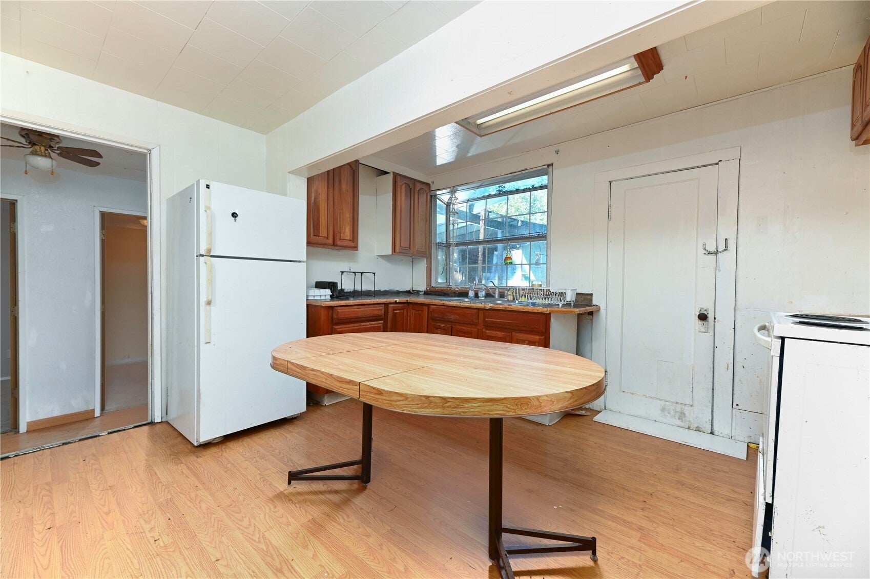 Snohomish, Washington, 98290, United States, 4 Bedrooms Bedrooms, ,2 BathroomsBathrooms,Residential,Active,1849487