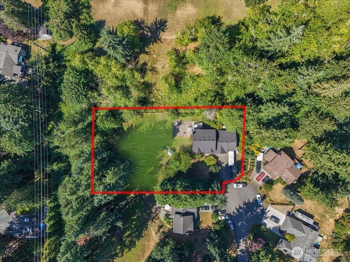Snohomish, Washington, 98296, United States, 4 Bedrooms Bedrooms, ,4 BathroomsBathrooms,Residential,Active,1914620