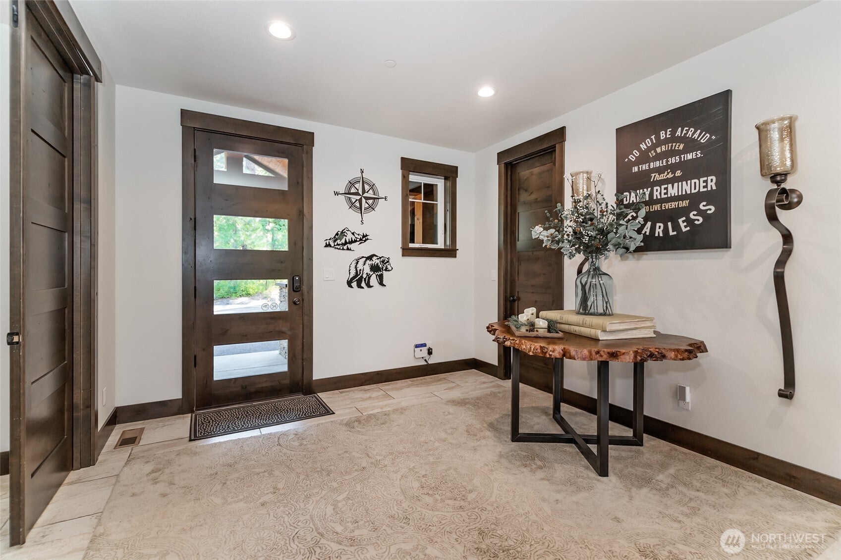 Cle Elum, Washington, 98922, United States, 4 Bedrooms Bedrooms, ,5 BathroomsBathrooms,Residential,Active,2012928