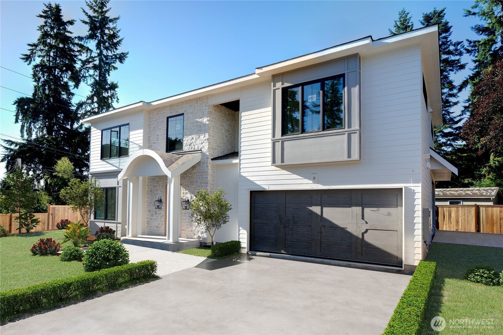 Bellevue, Washington, 98004, United States, 5 Bedrooms Bedrooms, ,6 BathroomsBathrooms,Residential,Active,1898004