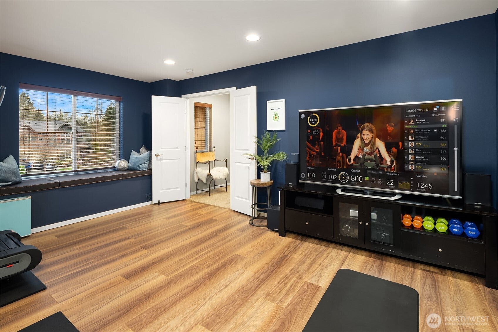 Snoqualmie, Washington, 98065, United States, 5 Bedrooms Bedrooms, ,3 BathroomsBathrooms,Residential,Active,1990623