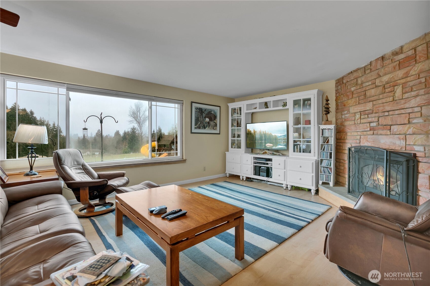 Kent, Washington, 98042, United States, 4 Bedrooms Bedrooms, ,4 BathroomsBathrooms,Residential,Active,1999176