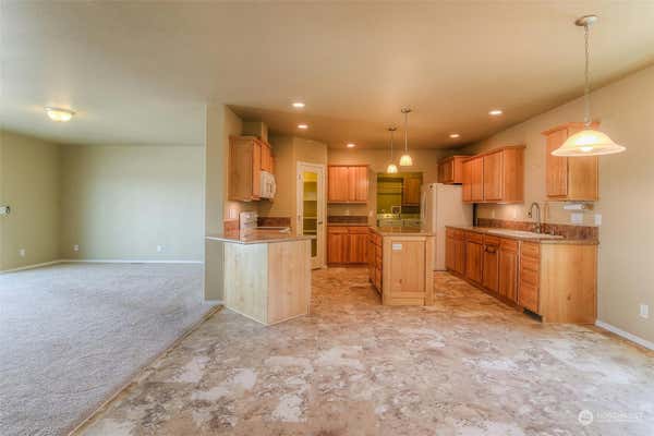 200 BRIDLE WAY UNIT 288, YAKIMA, WA 98901, photo 4 of 40