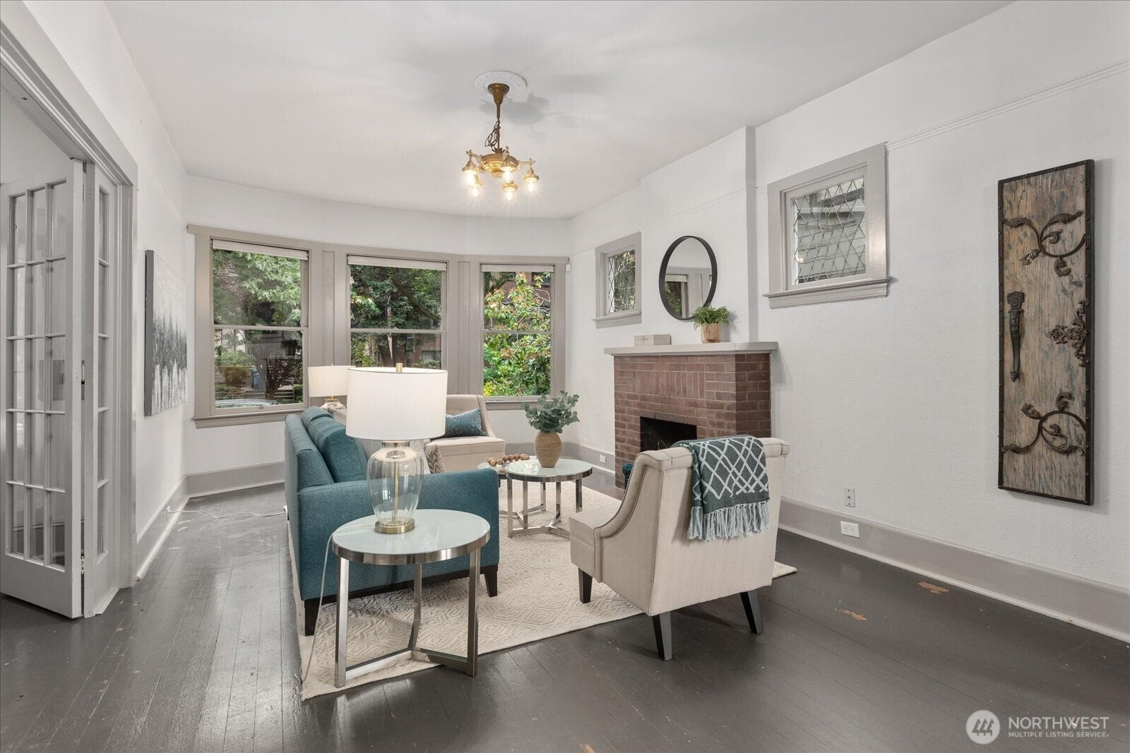 Seattle, Washington, 98102, United States, 4 Bedrooms Bedrooms, ,2 BathroomsBathrooms,Residential,Active,1905356