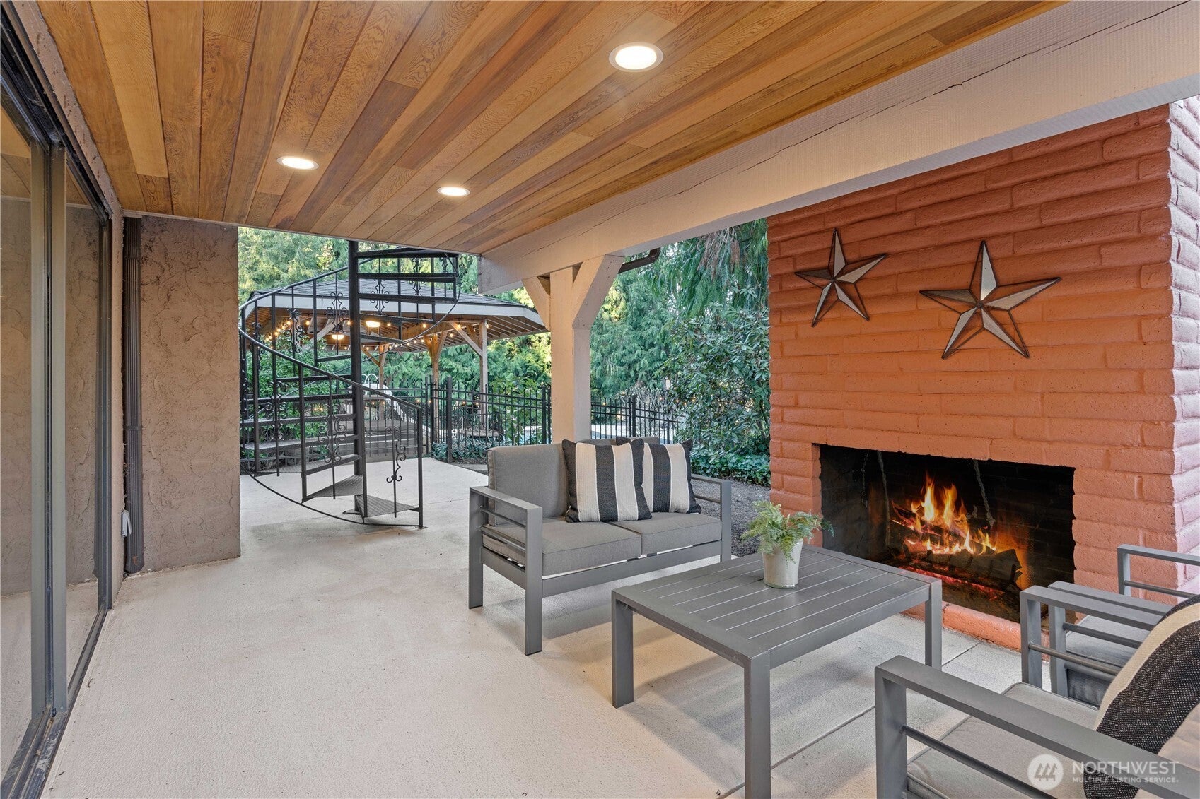 Auburn, Washington, 98092, United States, 3 Bedrooms Bedrooms, ,4 BathroomsBathrooms,Residential,Active,2011442