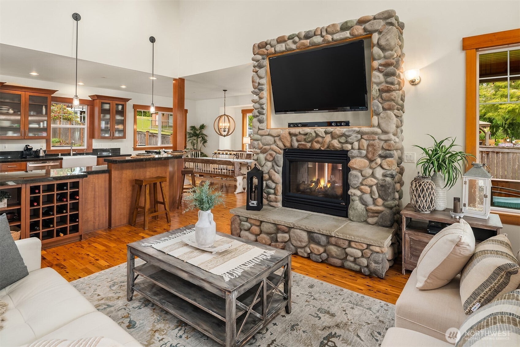 Carnation, Washington, 98014, United States, ,3 BathroomsBathrooms,Residential,Active,1871260