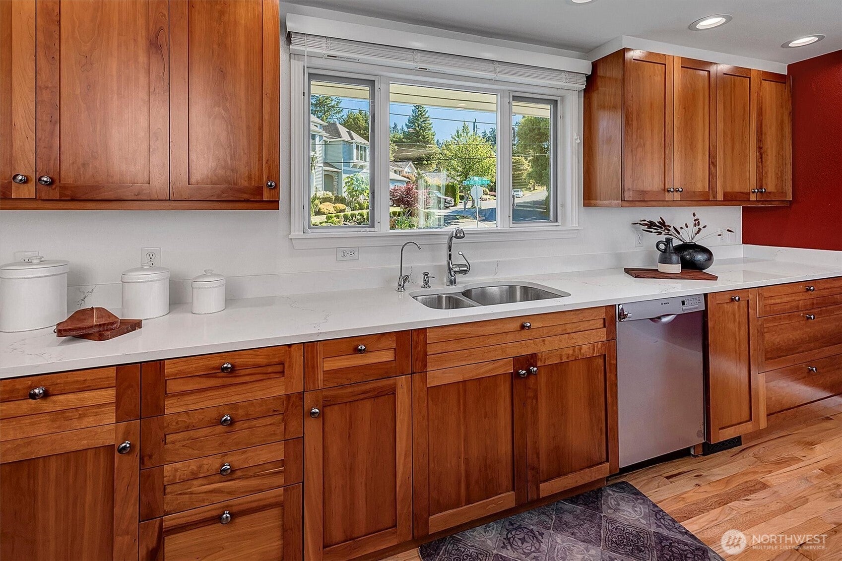 Shoreline, Washington, 98177, United States, 5 Bedrooms Bedrooms, ,3 BathroomsBathrooms,Residential,Active,1922341