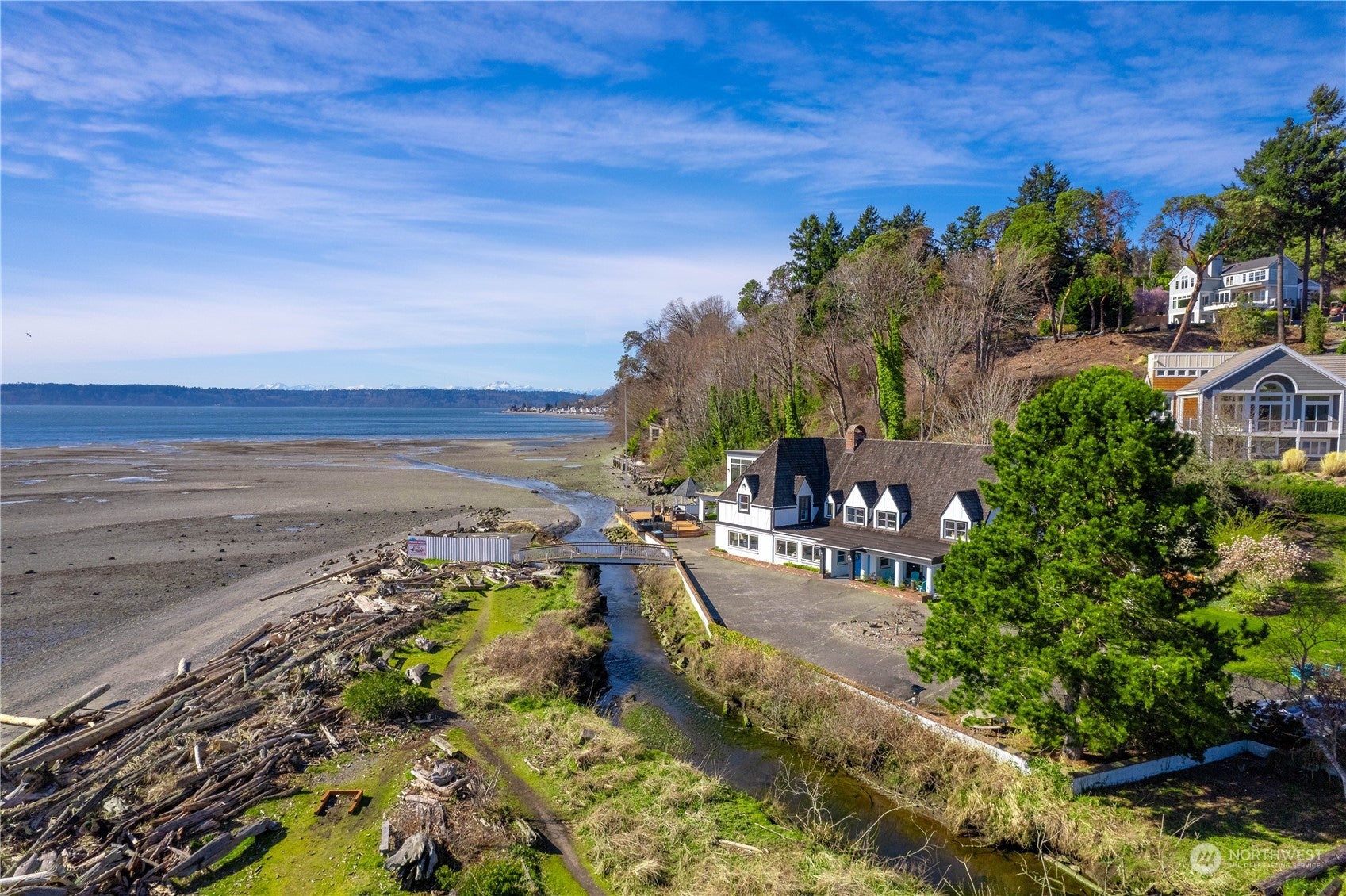 Burien, Washington, 98166, United States, ,5 BathroomsBathrooms,Residential,Pending,1702630