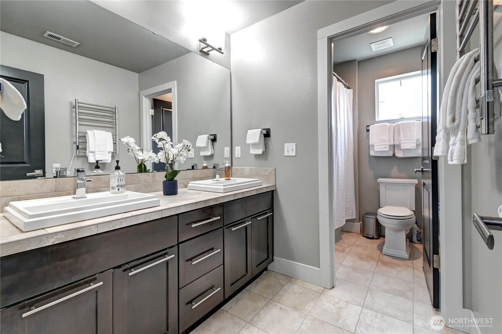 Bothell, Washington, 98012, United States, 4 Bedrooms Bedrooms, ,3 BathroomsBathrooms,Residential,Active,1905359