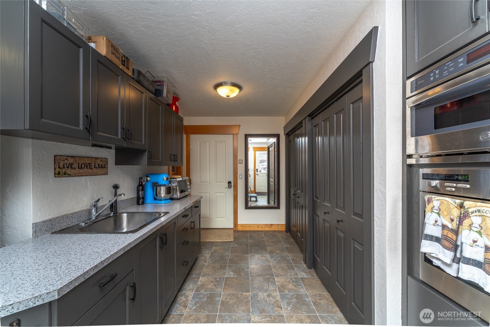 Manson, Washington, 98831, United States, ,7 BathroomsBathrooms,Residential,Active,1788504