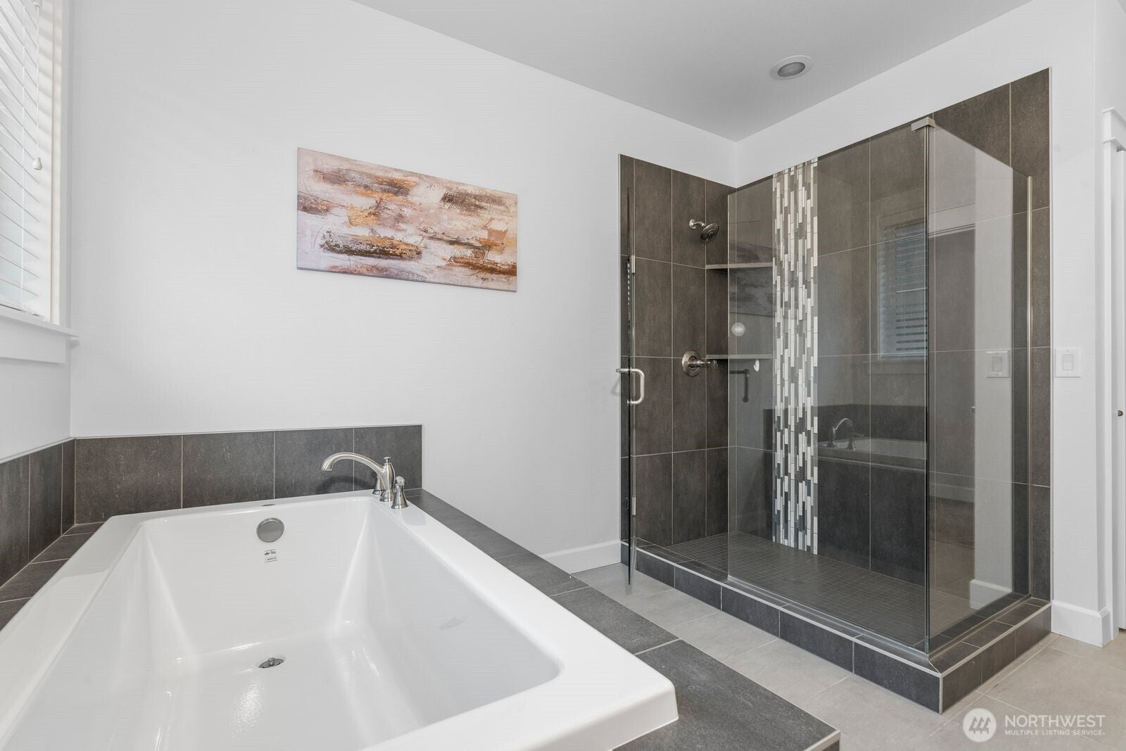 Issaquah, Washington, 98029, United States, 4 Bedrooms Bedrooms, ,3 BathroomsBathrooms,Residential,Active,2015456