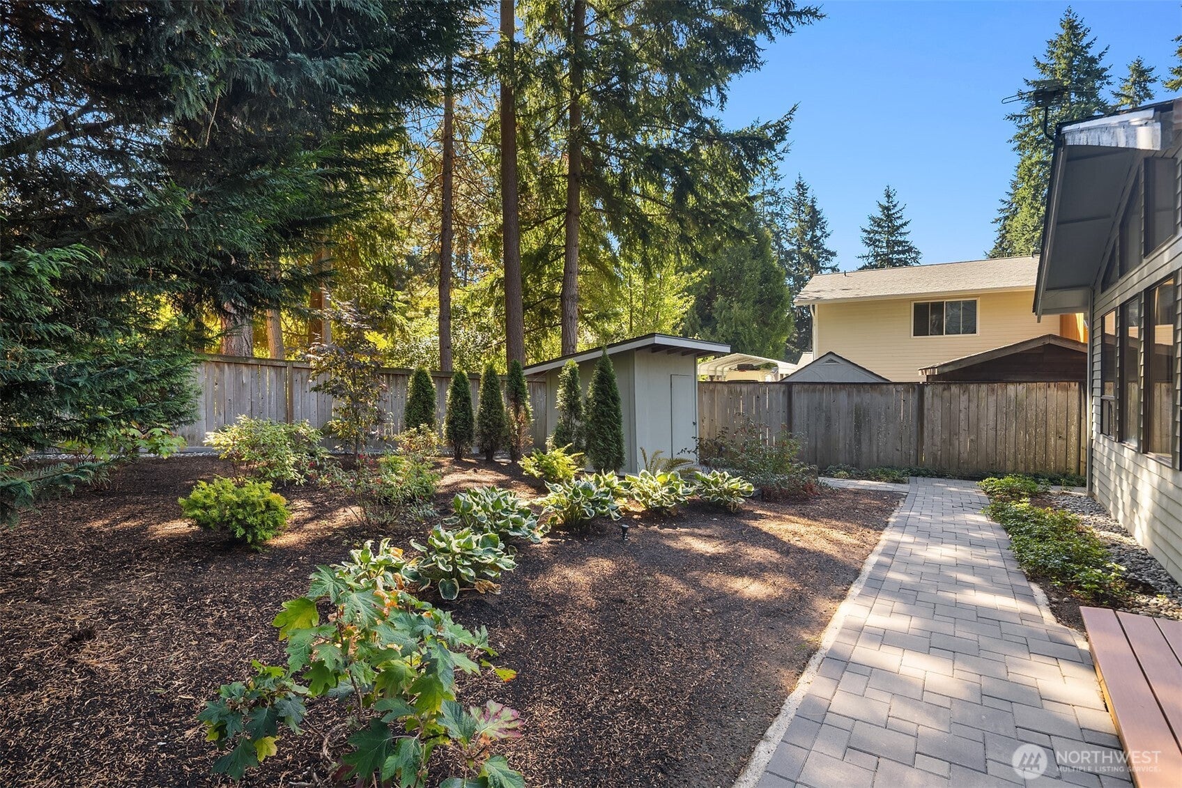 Redmond, Washington, 98052, United States, 3 Bedrooms Bedrooms, ,3 BathroomsBathrooms,Residential,Active,1953712