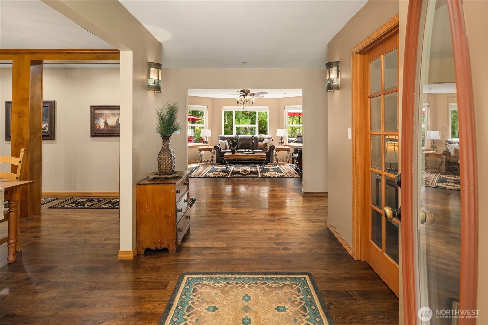 Carnation, Washington, 98014, United States, 4 Bedrooms Bedrooms, ,4 BathroomsBathrooms,Residential,Active,1810418