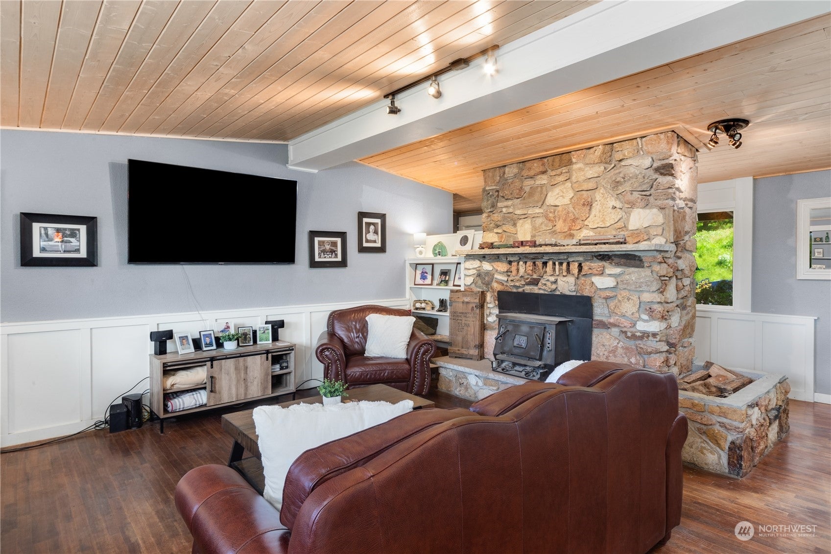 Bremerton, Washington, 98311, United States, ,2 BathroomsBathrooms,Residential,Pending,1703719