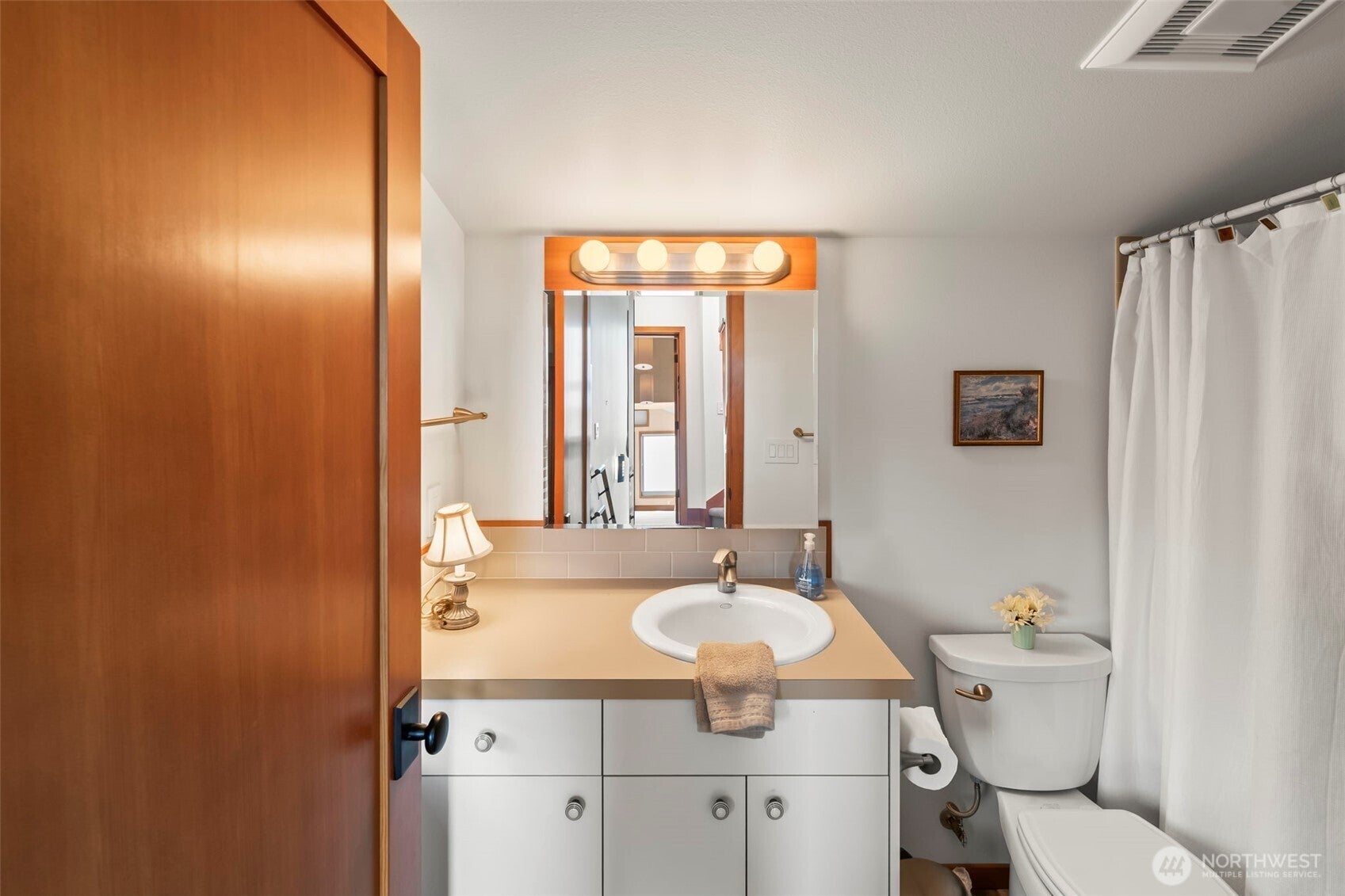 Gig Harbor, Washington, 98335, United States, 3 Bedrooms Bedrooms, ,5 BathroomsBathrooms,Residential,Active,1990030