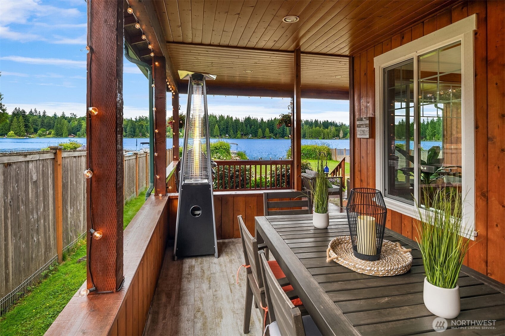 Carnation, Washington, 98014, United States, ,3 BathroomsBathrooms,Residential,Active,1871260