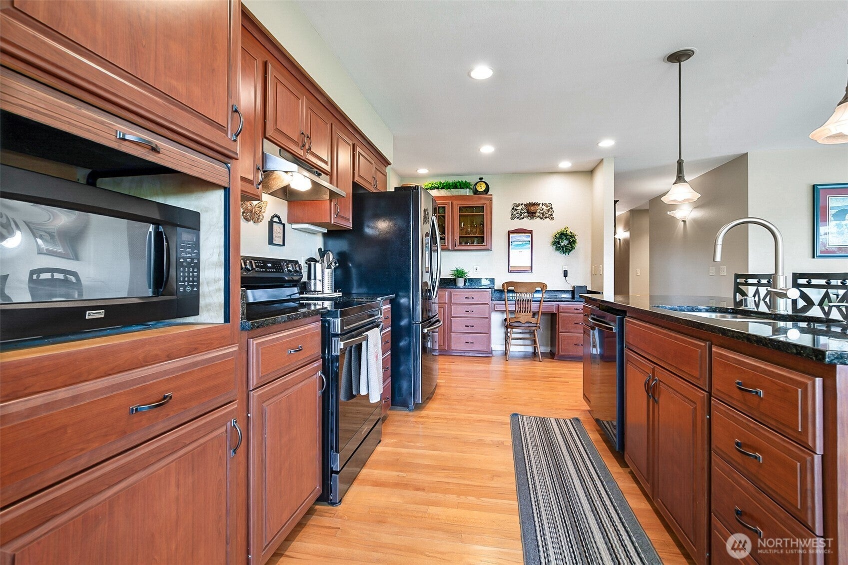 Camano Island, Washington, 98282, United States, 3 Bedrooms Bedrooms, ,3 BathroomsBathrooms,Residential,Active,1862878