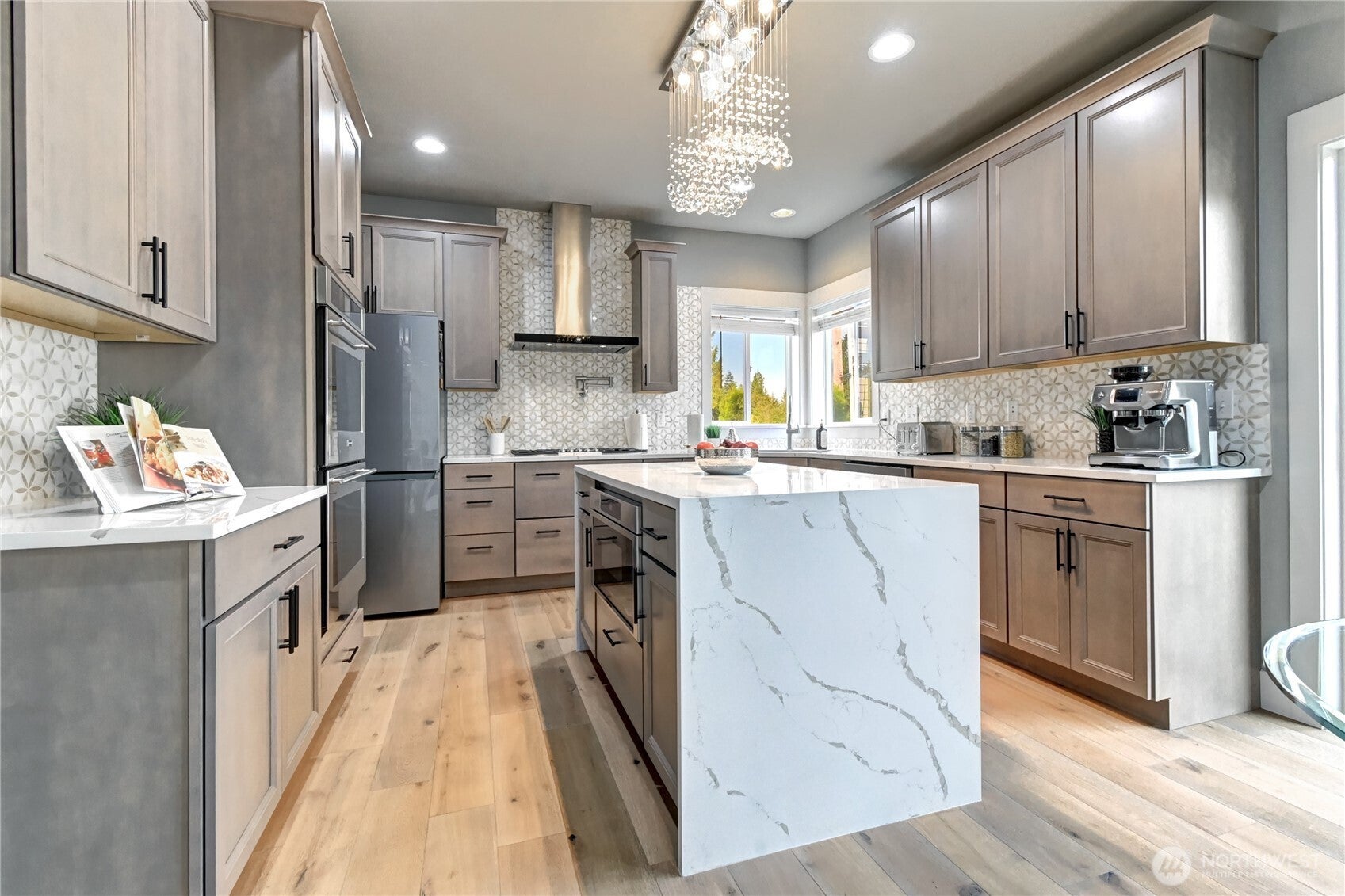 Bothell, Washington, 98012, United States, 4 Bedrooms Bedrooms, ,3 BathroomsBathrooms,Residential,Active,1905359