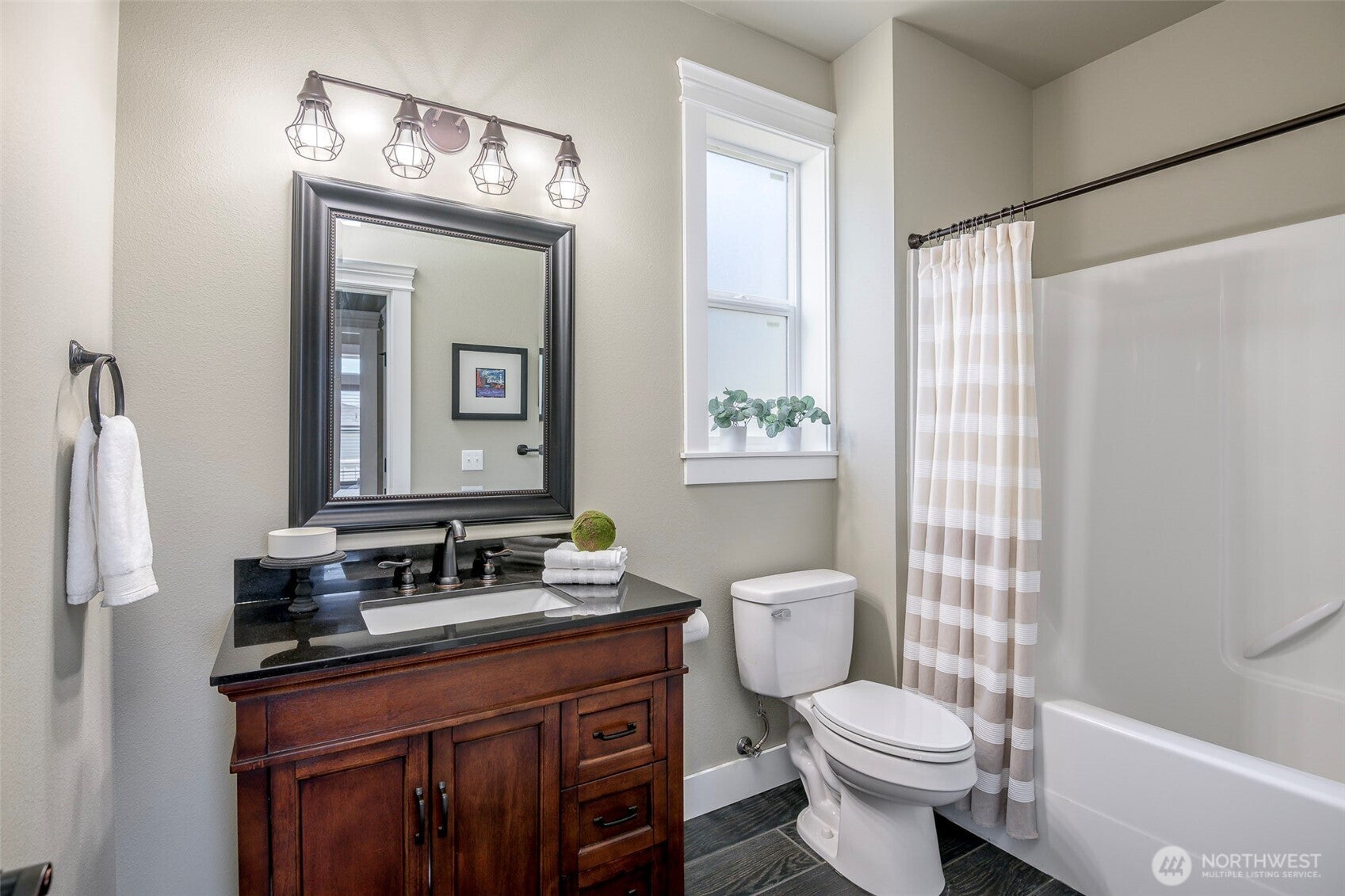 Steilacoom, Washington, 98388, United States, 2 Bedrooms Bedrooms, ,2 BathroomsBathrooms,Residential,Active,1914623