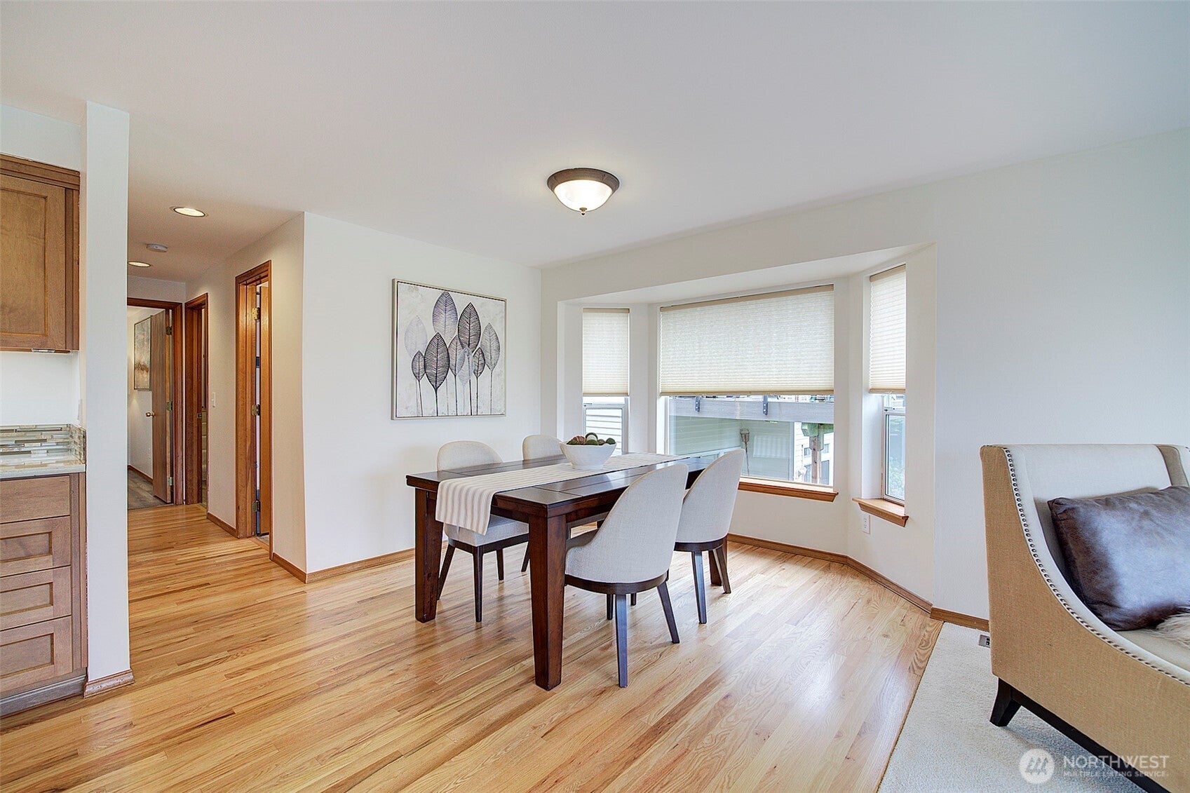 Sammamish, Washington, 98074, United States, 4 Bedrooms Bedrooms, ,4 BathroomsBathrooms,Residential,Active,1909838