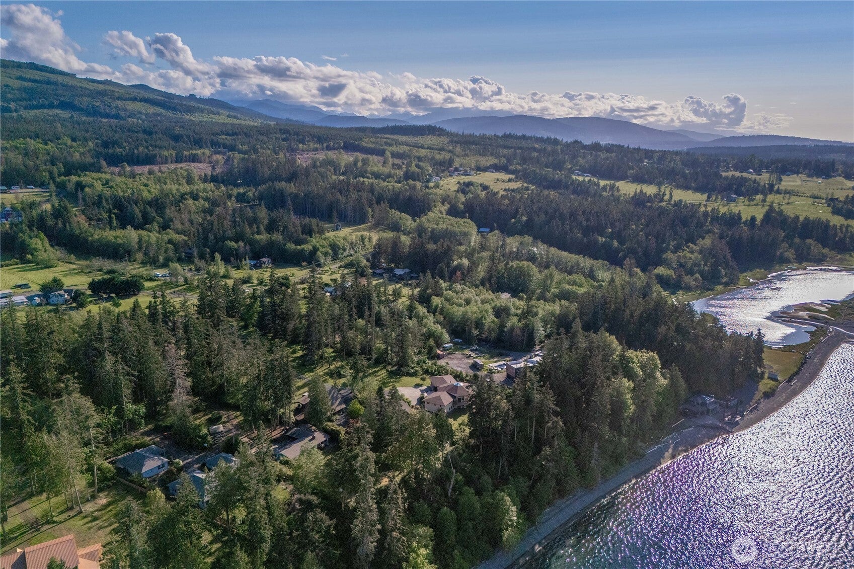 Sequim, Washington, 98382, United States, 3 Bedrooms Bedrooms, ,4 BathroomsBathrooms,Residential,Active,1909617