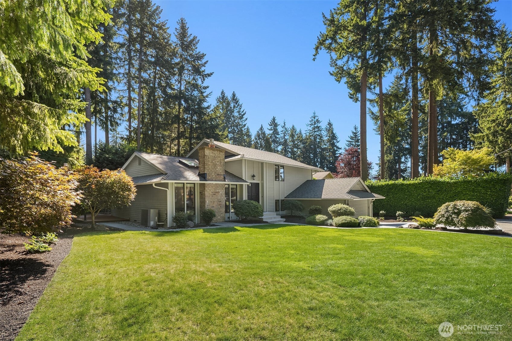 Redmond, Washington, 98052, United States, 3 Bedrooms Bedrooms, ,3 BathroomsBathrooms,Residential,Active,1953712