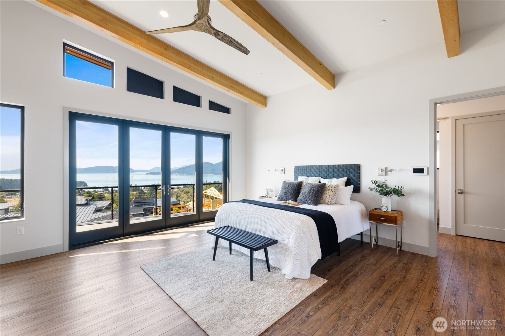 Anacortes, Washington, 98221, United States, 3 Bedrooms Bedrooms, ,3 BathroomsBathrooms,Residential,Active,1968386