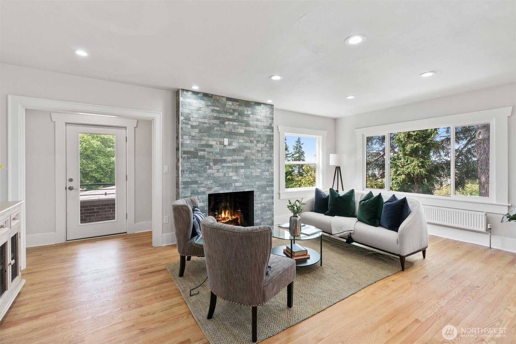 Seattle, Washington, 98107, United States, 5 Bedrooms Bedrooms, ,3 BathroomsBathrooms,Residential,Active,1942346