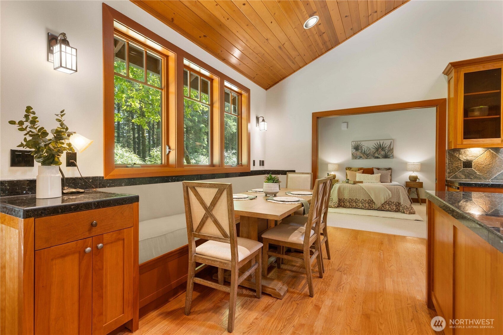 Carnation, Washington, 98014, United States, 3 Bedrooms Bedrooms, ,4 BathroomsBathrooms,Residential,Active,1945355