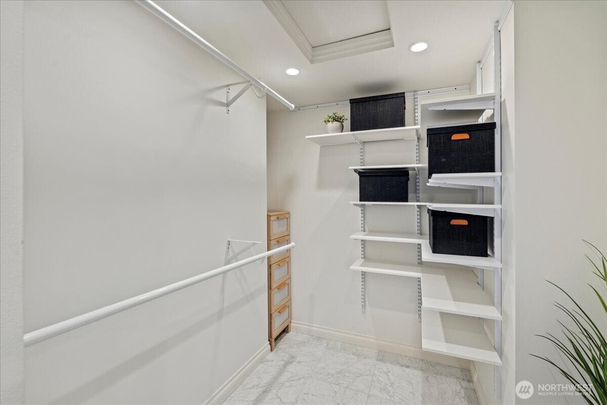 Redmond, Washington, 98052, United States, 4 Bedrooms Bedrooms, ,3 BathroomsBathrooms,Residential,Active,1953683