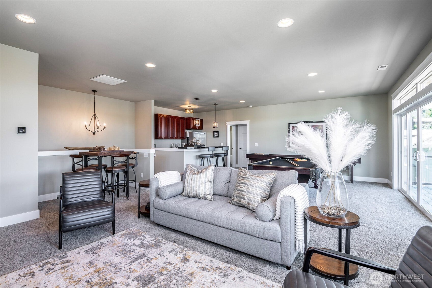 Steilacoom, Washington, 98388, United States, 2 Bedrooms Bedrooms, ,2 BathroomsBathrooms,Residential,Active,1914623