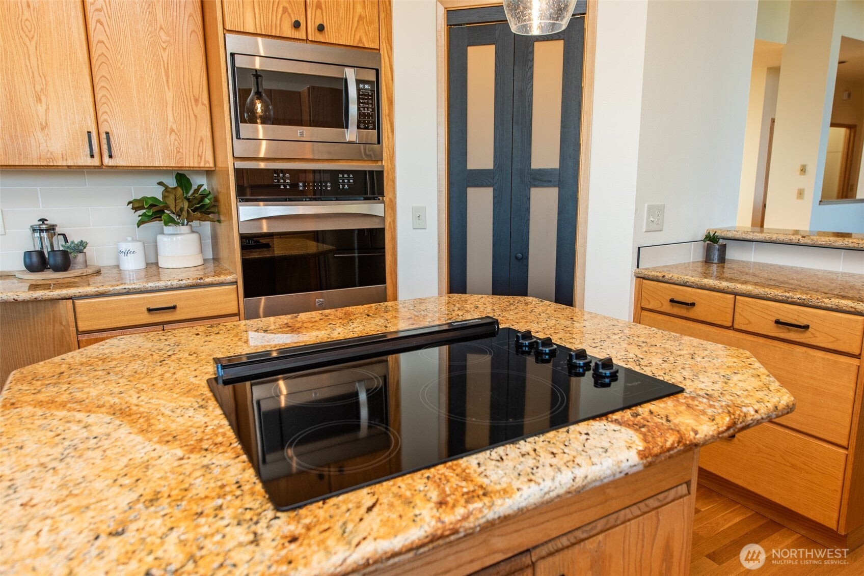 Sequim, Washington, 98382, United States, 3 Bedrooms Bedrooms, ,3 BathroomsBathrooms,Residential,Active,1968097