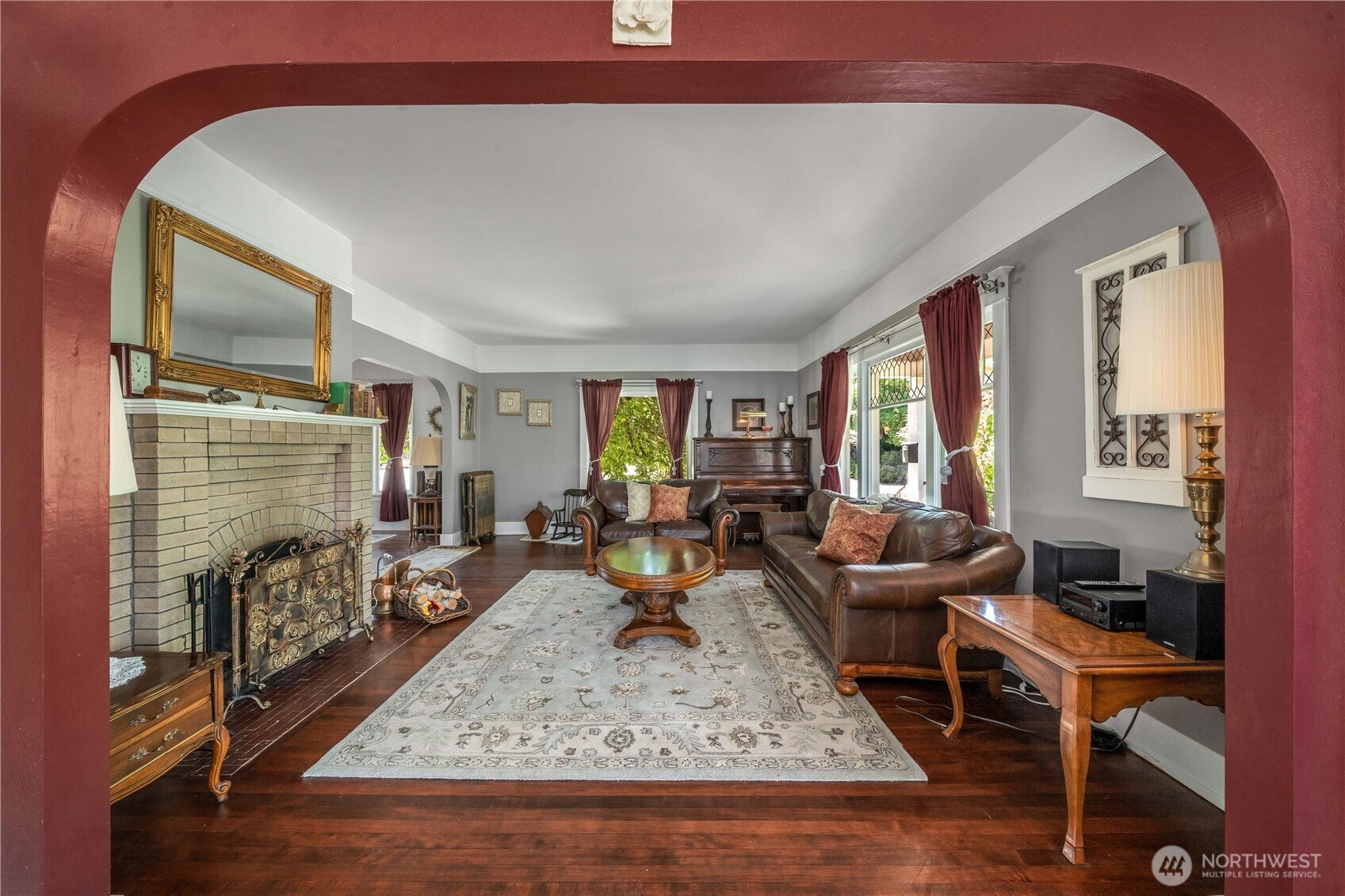 Tacoma, Washington, 98406, United States, 5 Bedrooms Bedrooms, ,4 BathroomsBathrooms,Residential,Active,1892447