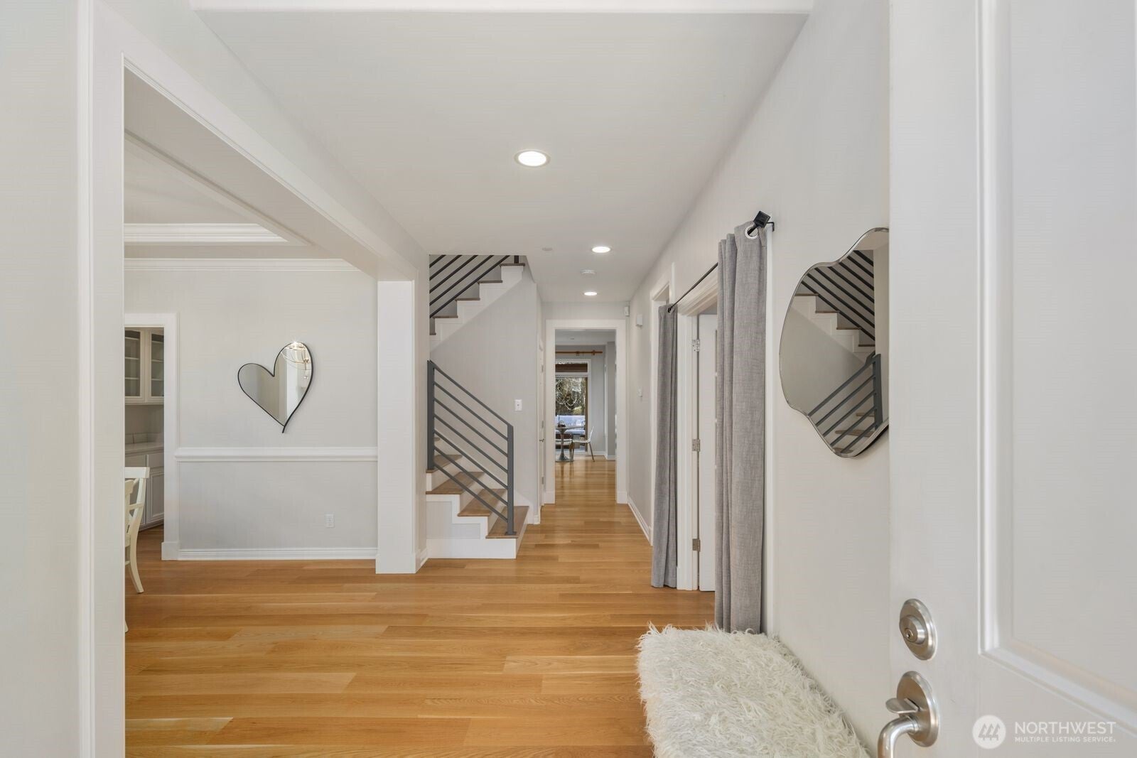 Mill Creek, Washington, 98012, United States, 4 Bedrooms Bedrooms, ,4 BathroomsBathrooms,Residential,Active,2017884