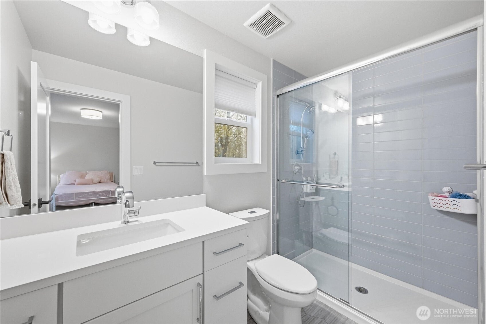 Mount Vernon, Washington, 98274, United States, 3 Bedrooms Bedrooms, ,4 BathroomsBathrooms,Residential,Active,1985575